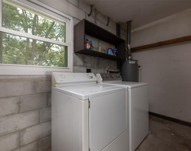 5621 Nw 29th Terrace - Photo Thumbnail 21