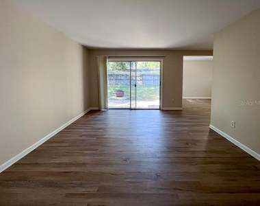 2110 Nw 54th Terrace - Photo Thumbnail 19