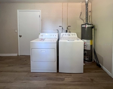 2110 Nw 54th Terrace - Photo Thumbnail 13