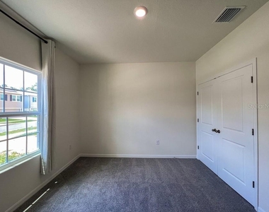 1315 Nw 132nd Circle - Photo Thumbnail 30