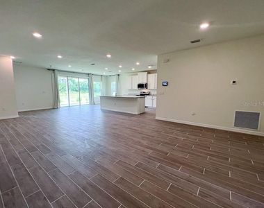 1315 Nw 132nd Circle - Photo Thumbnail 32
