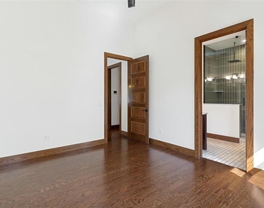 1000 S 9th Street - Photo Thumbnail 28