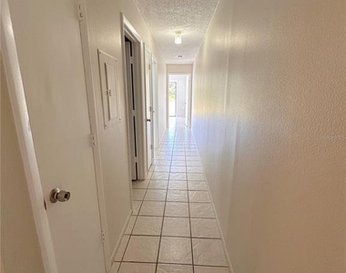 77 Boundary Boulevard - Photo Thumbnail 4