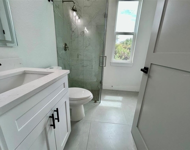 8181 Tecumseh Circle - Photo Thumbnail 23