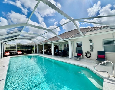 4061 King Tarpon Drive - Photo Thumbnail 6