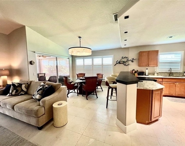 4061 King Tarpon Drive - Photo Thumbnail 7