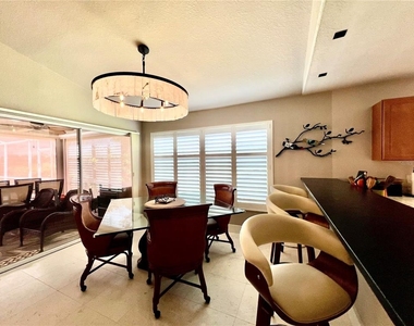 4061 King Tarpon Drive - Photo Thumbnail 9