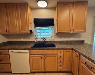 814 Spring Lake Boulevard Nw - Photo Thumbnail 4