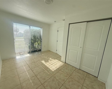 4362 Conway Boulevard - Photo Thumbnail 8