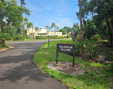 153 Wild Palm Drive - Photo Thumbnail 1