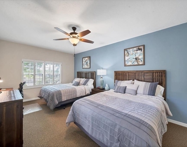 3401 54th Drive W - Photo Thumbnail 19