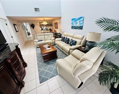 4212 126th Street W - Photo Thumbnail 3