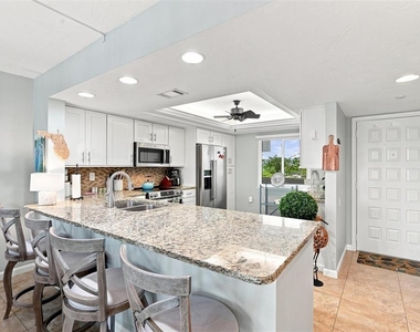 9604 Cortez Road W - Photo Thumbnail 6