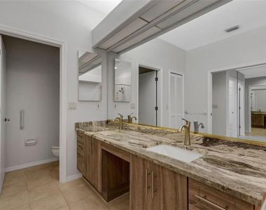 4044 Penshurst Park - Photo Thumbnail 36