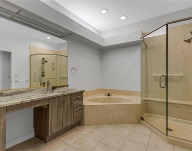 4044 Penshurst Park - Photo Thumbnail 34