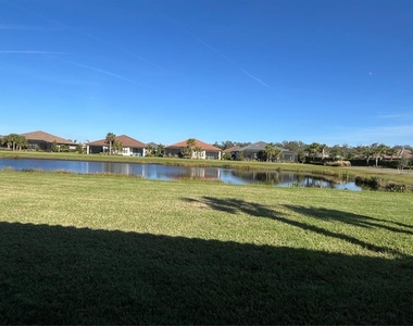 10433 Morning Mist Lane - Photo Thumbnail 5