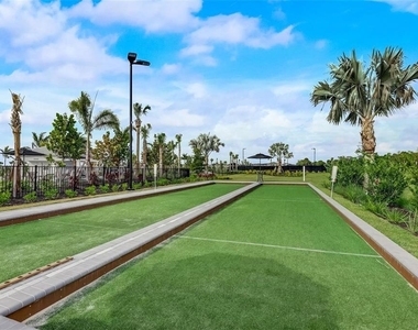 10433 Morning Mist Lane - Photo Thumbnail 42