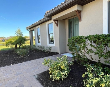 10433 Morning Mist Lane - Photo Thumbnail 4