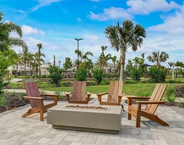 10433 Morning Mist Lane - Photo Thumbnail 40