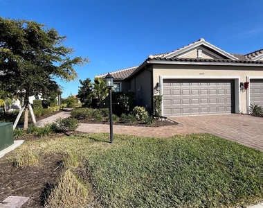 10433 Morning Mist Lane - Photo Thumbnail 8