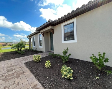 10433 Morning Mist Lane - Photo Thumbnail 6