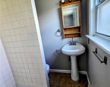 5657 Wood Lane - Photo Thumbnail 10
