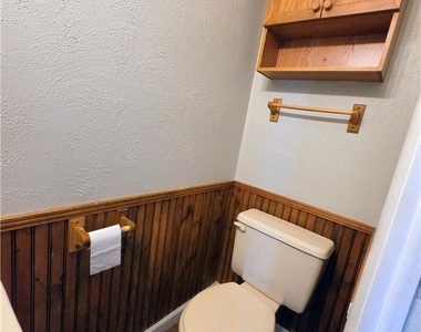 5657 Wood Lane - Photo Thumbnail 8