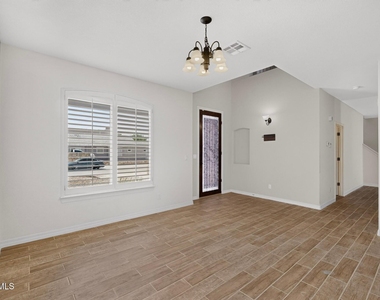 14613 Sunny Land Avenue - Photo Thumbnail 9