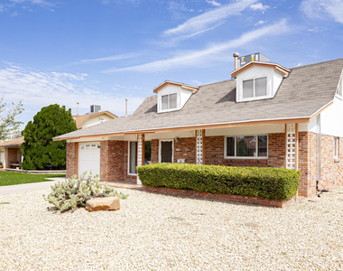 10125 Chezelle Drive - Photo Thumbnail 3