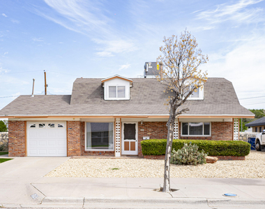 10125 Chezelle Drive - Photo Thumbnail 30