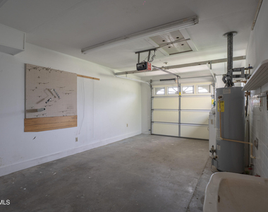 10125 Chezelle Drive - Photo Thumbnail 31