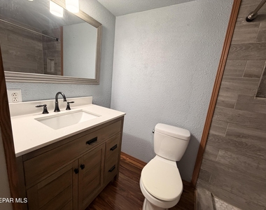 12760 Crisantemo Drive - Photo Thumbnail 14