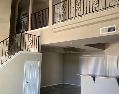 7732 Maple Landing Court - Photo Thumbnail 4