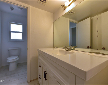 6913 Pamlico Drive - Photo Thumbnail 24