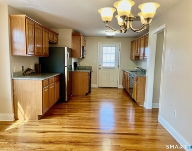 56 East Avenue - Photo Thumbnail 5