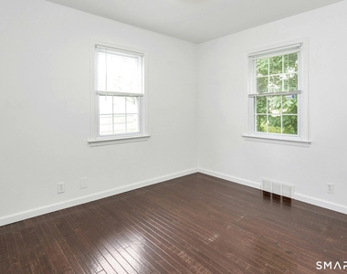 124 Minturn Place - Photo Thumbnail 10