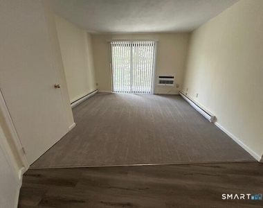 43 Seaview Avenue - Photo Thumbnail 2