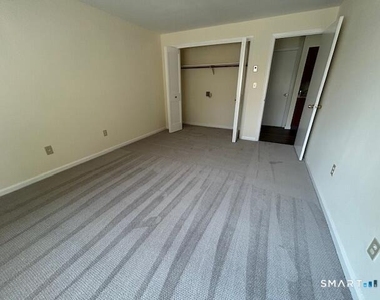 43 Seaview Avenue - Photo Thumbnail 7
