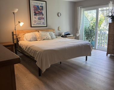 611 Ocean Avenue - Photo Thumbnail 32