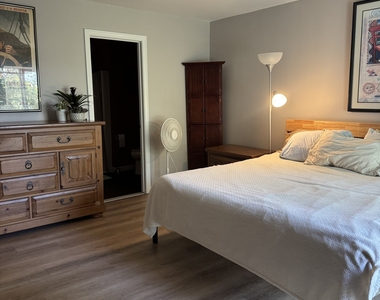 611 Ocean Avenue - Photo Thumbnail 33