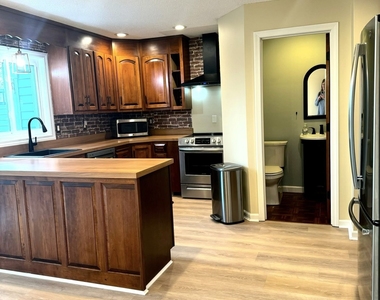 611 Ocean Avenue - Photo Thumbnail 3