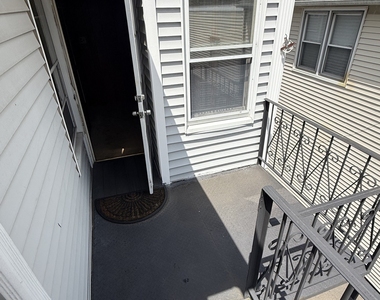 368 Main Street - Photo Thumbnail 11