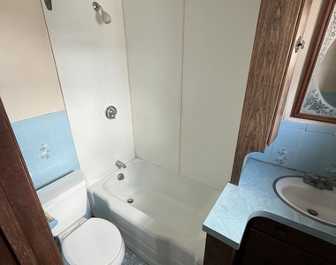 368 Main Street - Photo Thumbnail 7