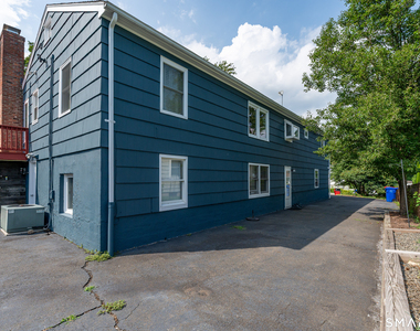 4 Yale Street - Photo Thumbnail 18