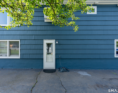 4 Yale Street - Photo Thumbnail 1