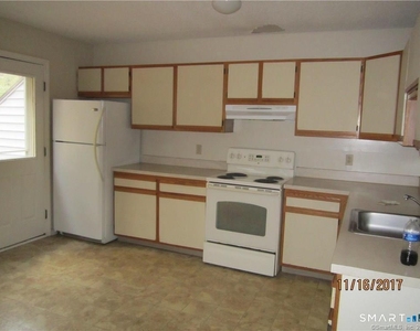 63 Hicks Street - Photo Thumbnail 7