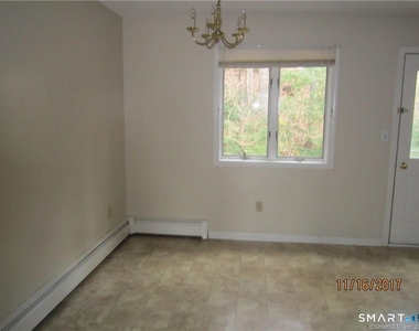 63 Hicks Street - Photo Thumbnail 6