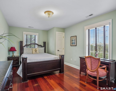 56 Barholm Avenue - Photo Thumbnail 14