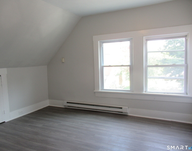 81 Jetland Street - Photo Thumbnail 8