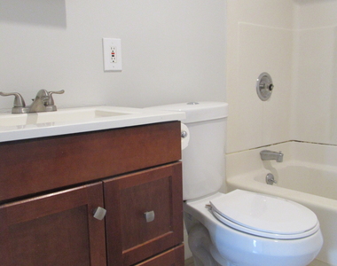 81 Jetland Street - Photo Thumbnail 13